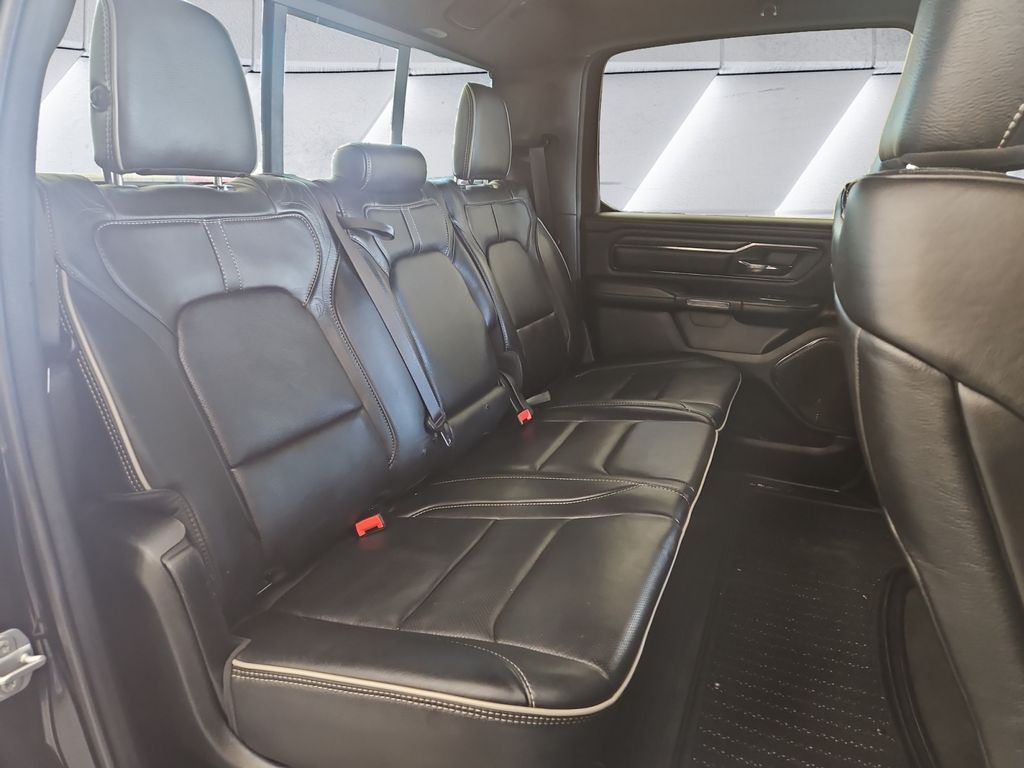 2023 Ram 1500 Limited photo 13