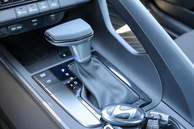 New 2025 White Hyundai SEL Sport image 14