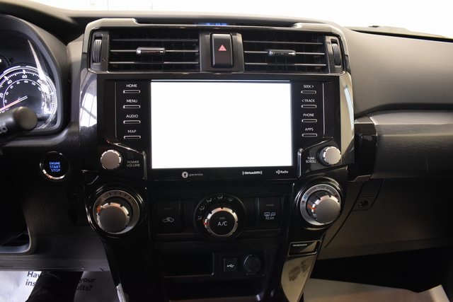 2024 Toyota 4Runner TRD Off-Road photo 21