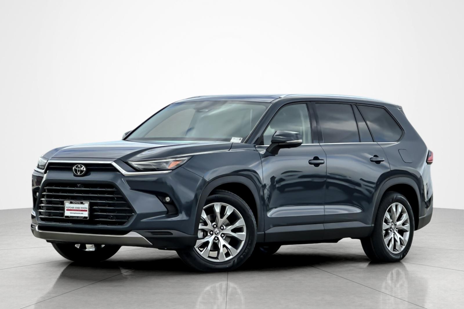 2024 Toyota Grand Highlander Limited's photo
