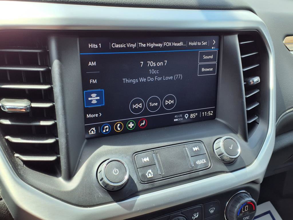 2023 Gmc Acadia SLE photo 3