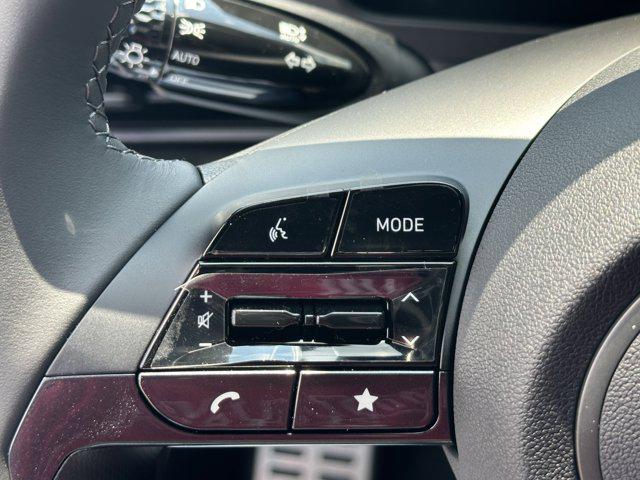2025 Hyundai Elantra SEL Sport photo 22