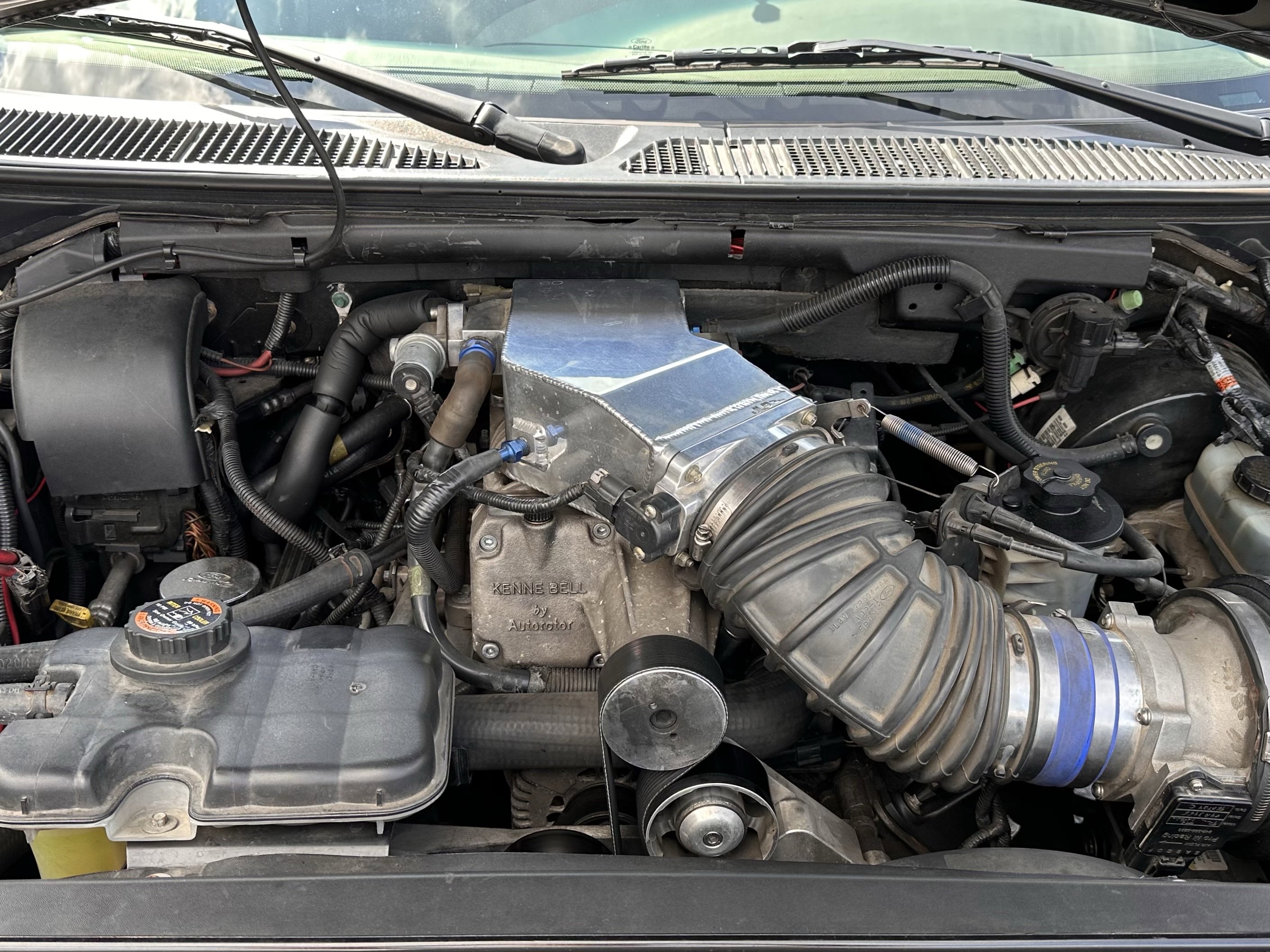 2002 Ford F-150 Lightning photo 3