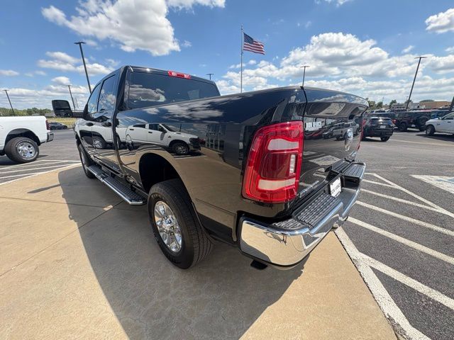 2024 Ram 2500 Big Horn photo 3