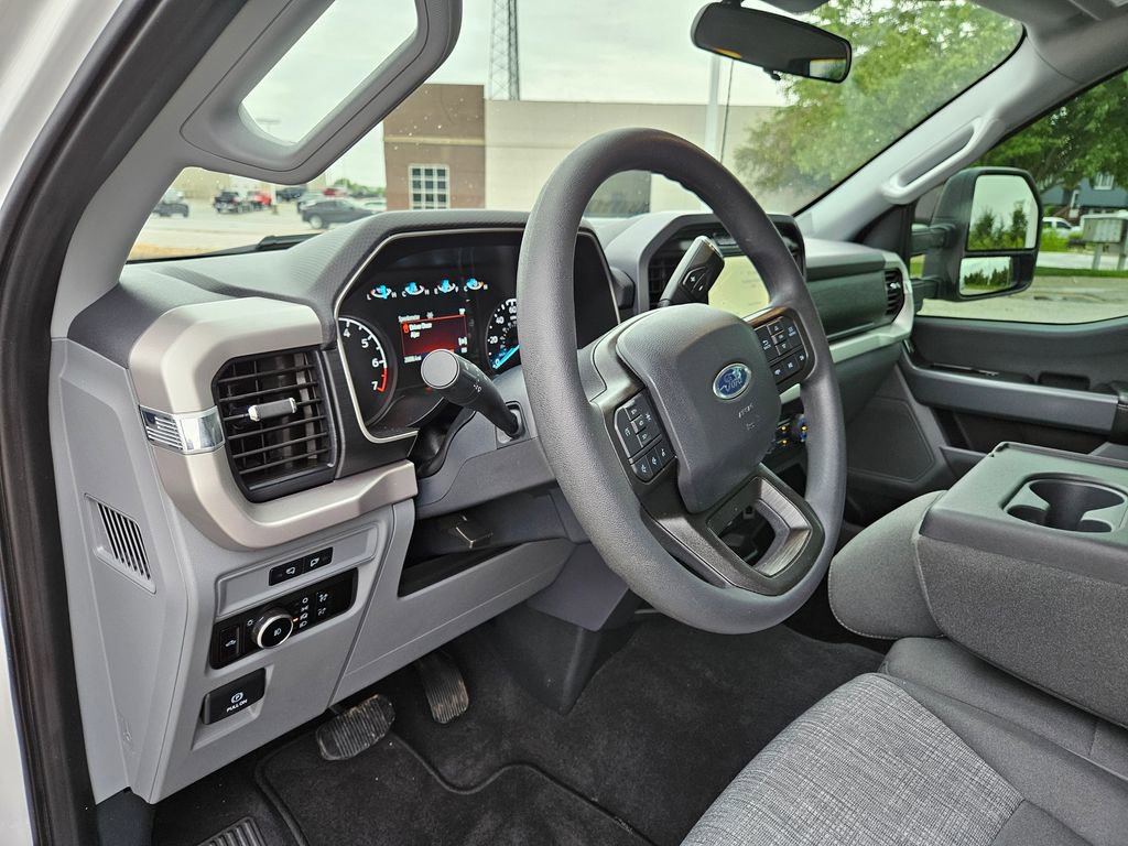 2023 Ford F-150 XLT photo 20