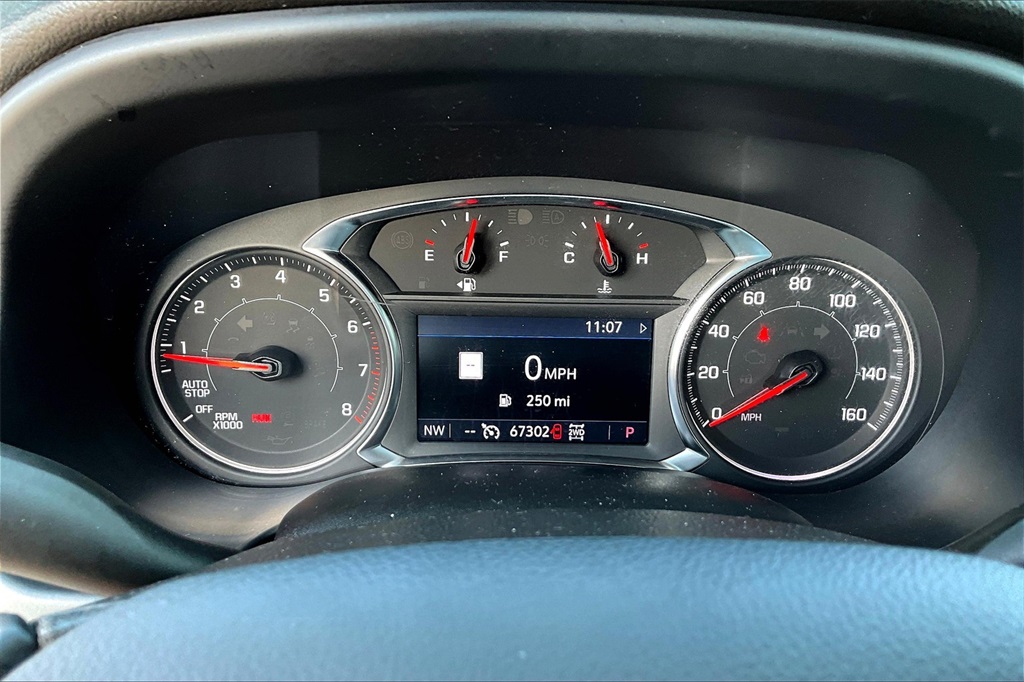 2023 Gmc Acadia SLT photo 13