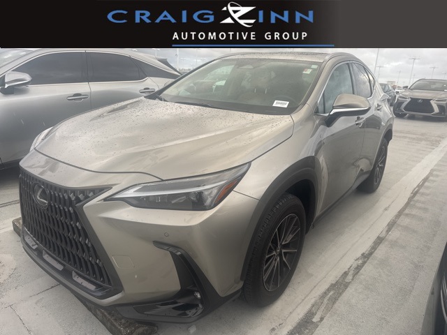 2024 Lexus NX 250's photo