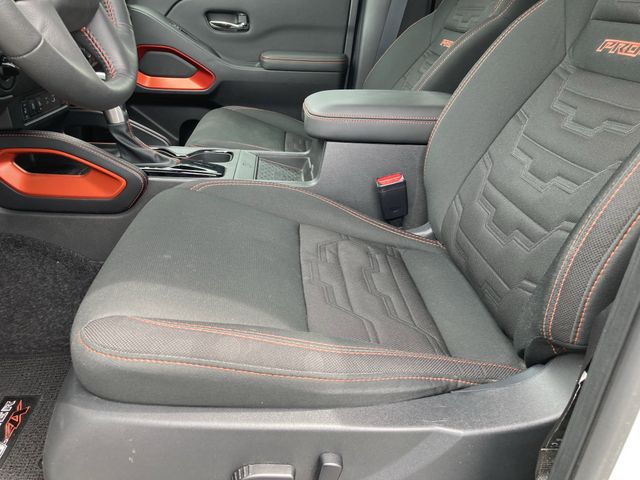 2024 Nissan Frontier PRO-4X photo 29