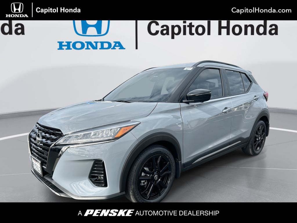 2024 Nissan Kicks SR's photo