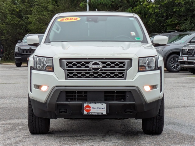 2022 Nissan Frontier SV photo 2