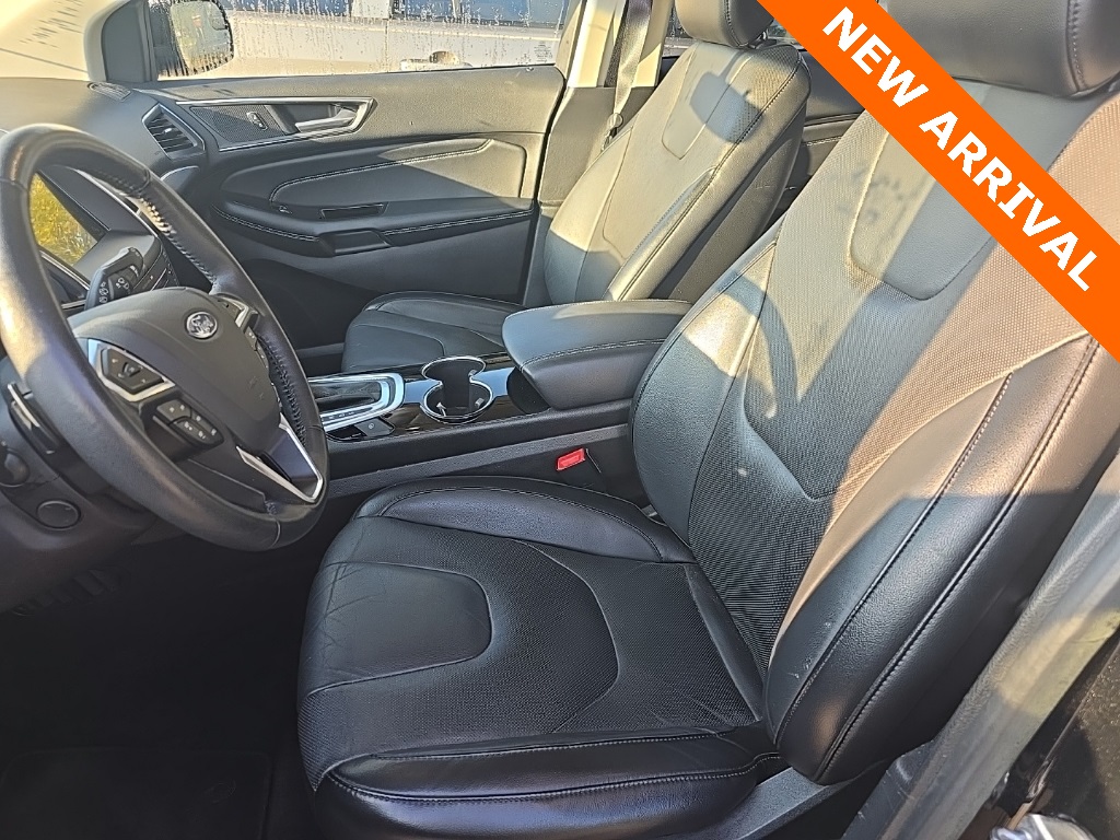 2018 Ford Edge Titanium photo 7
