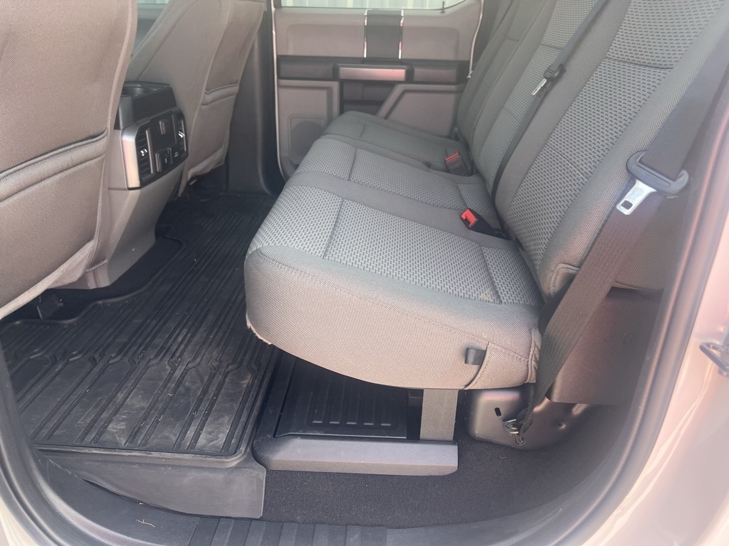 2020 Ford F-250 XLT photo 14