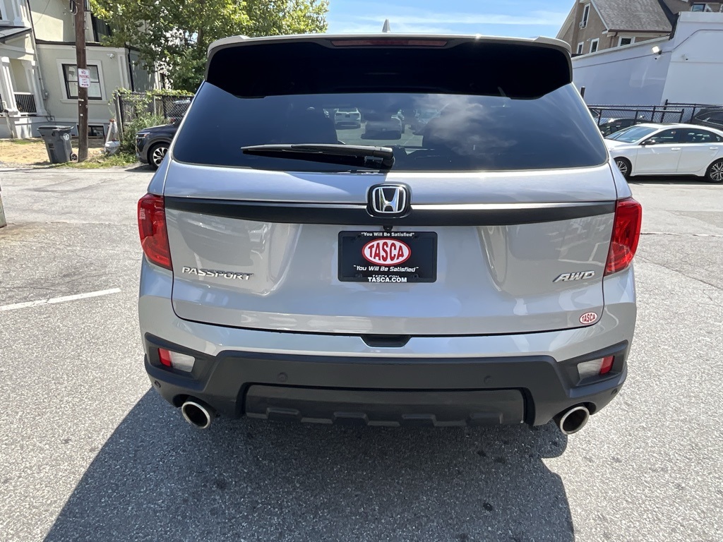 2022 Honda Passport EX-L photo 2