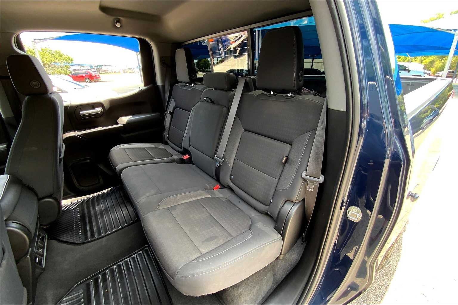 2020 Chevrolet Silverado 1500 LT photo 18