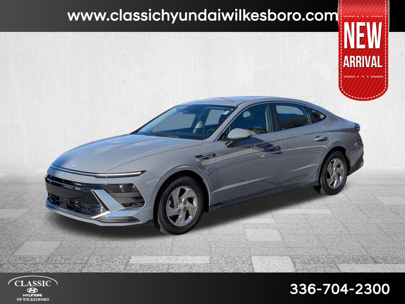 2025 Hyundai Sonata SE's photo