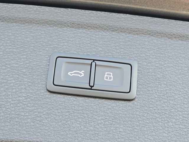 2025 Audi Q5 S line Premium 45 TFSI photo 12
