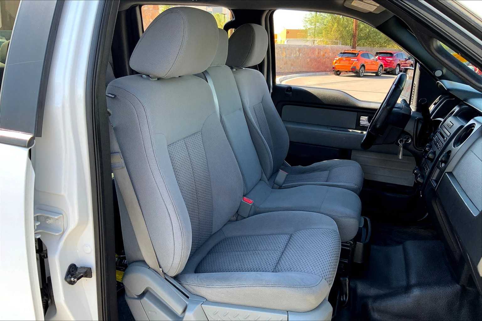 2014 Ford F-150 XL photo 8