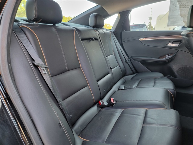 2014 Chevrolet Impala LTZ photo 17