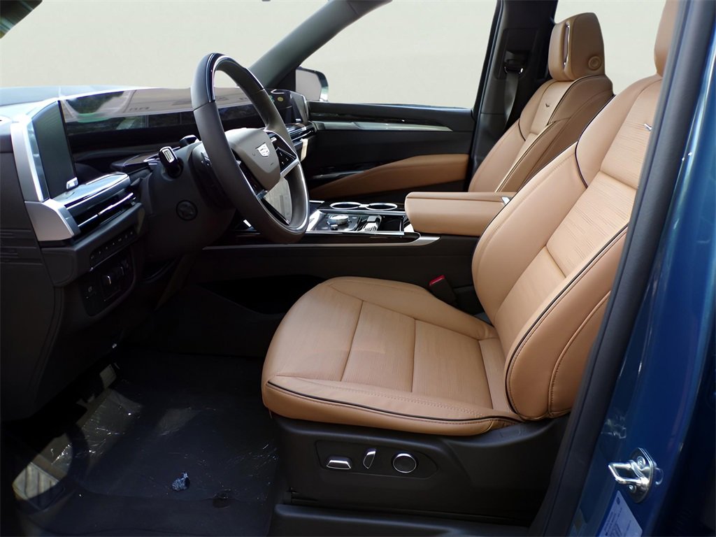 2025 Cadillac Escalade Premium Luxury photo 6