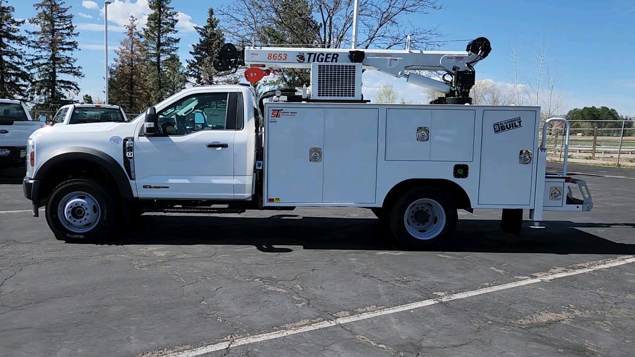 2024 Ford F-600 photo 6