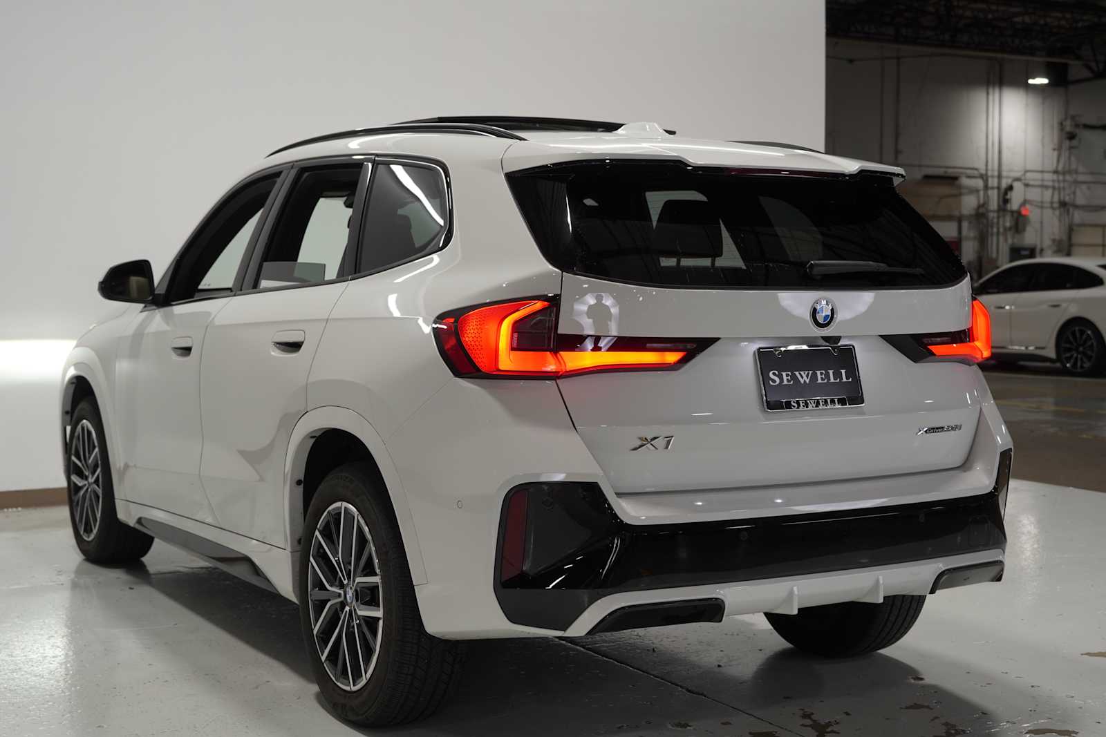 2025 Bmw X1 XDrive28i photo 5