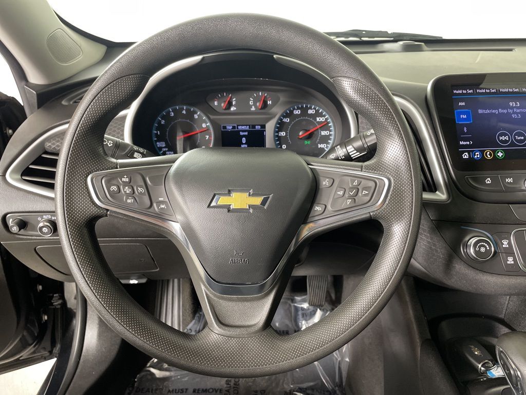 2023 Chevrolet Malibu LS photo 23