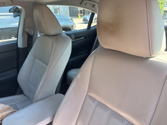2017 Lexus ES 350 photo 2