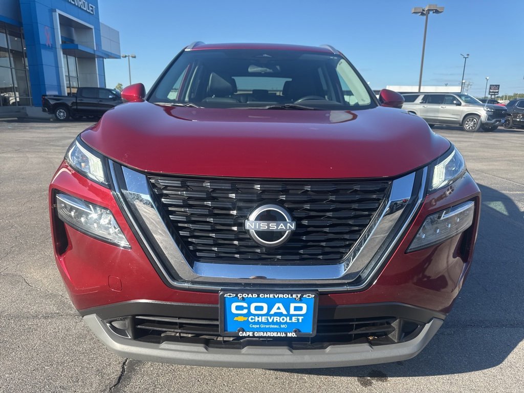 2022 Nissan Rogue SV photo 8
