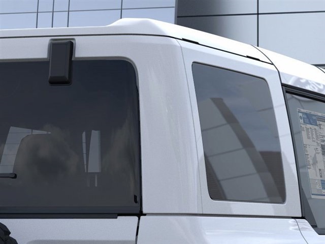 2025 Ford Bronco Outer Banks photo 23