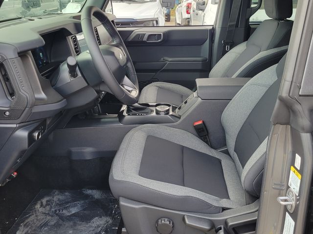 2025 Ford Bronco Big Bend photo 3