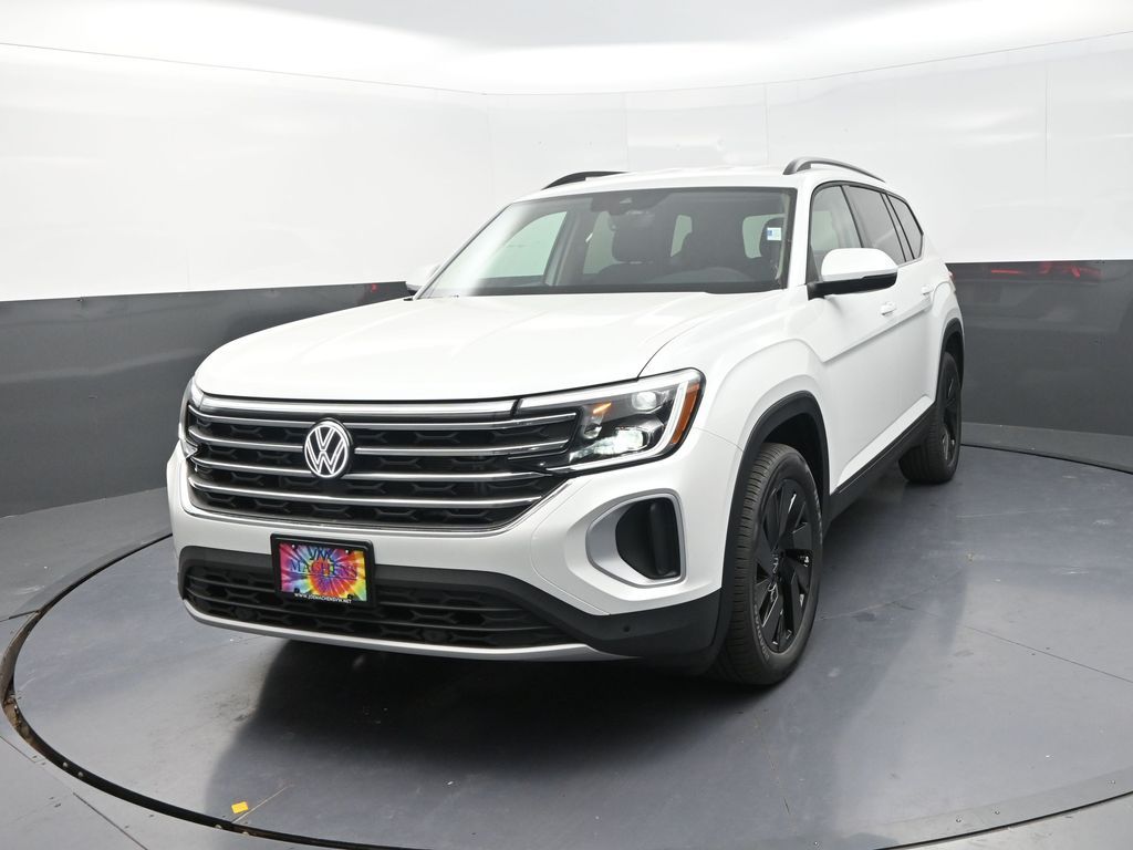 2026 Volkswagen Atlas SE Technology photo 2