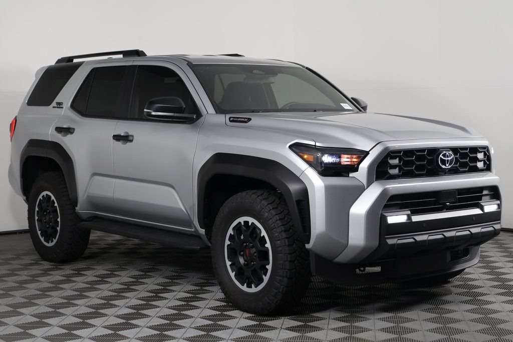 2025 Toyota 4Runner TRD Off-Road photo 3