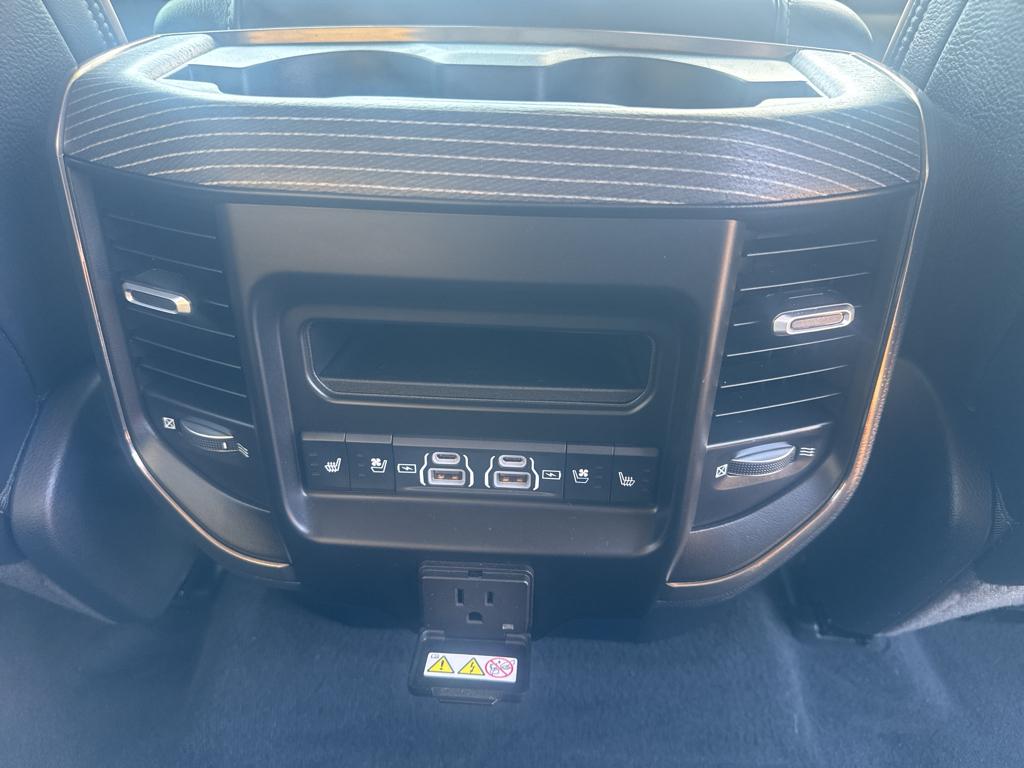 2021 Ram 1500 Limited photo 17