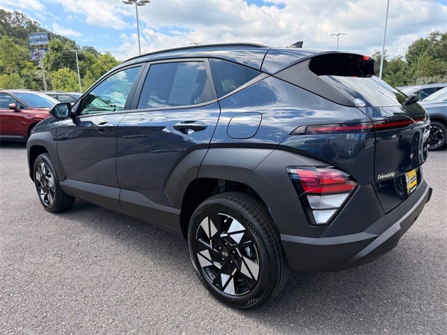 2025 Hyundai Kona SEL photo 4