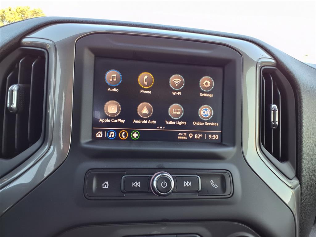 2024 Chevrolet Silverado 1500 photo 4