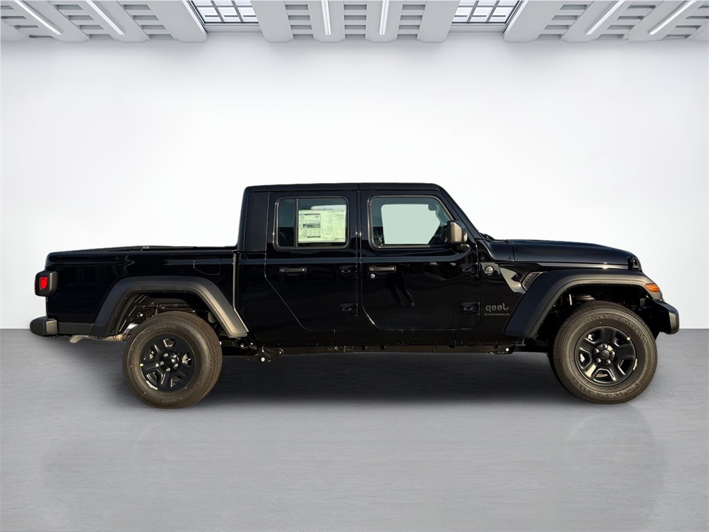 2026 Jeep Gladiator Sport photo 2