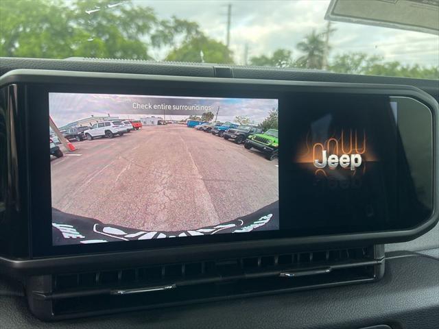 2025 Jeep Wrangler Sport S 4xe photo 15