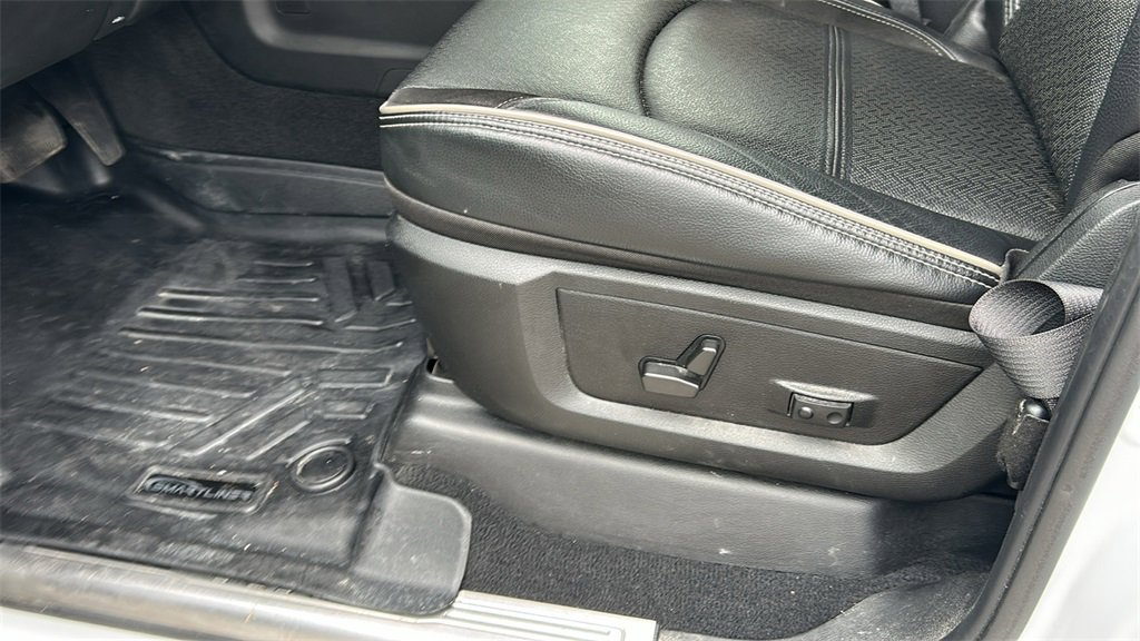 2022 Ram 2500 Laramie photo 18