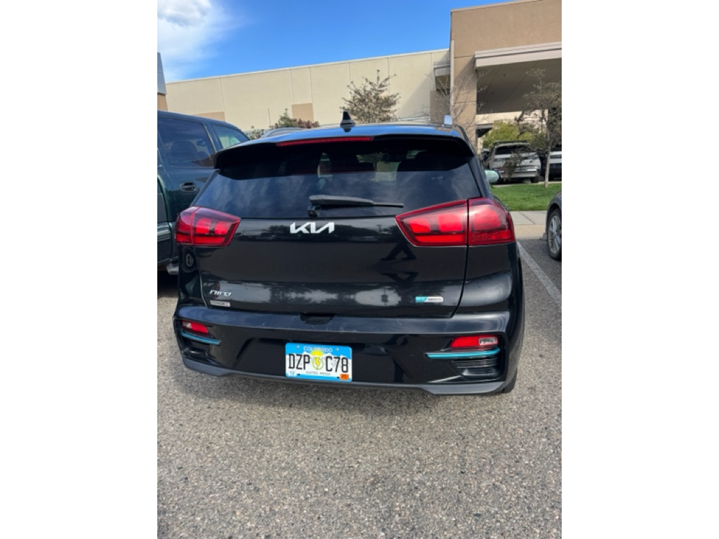 2022 Kia Niro EV EX photo 3