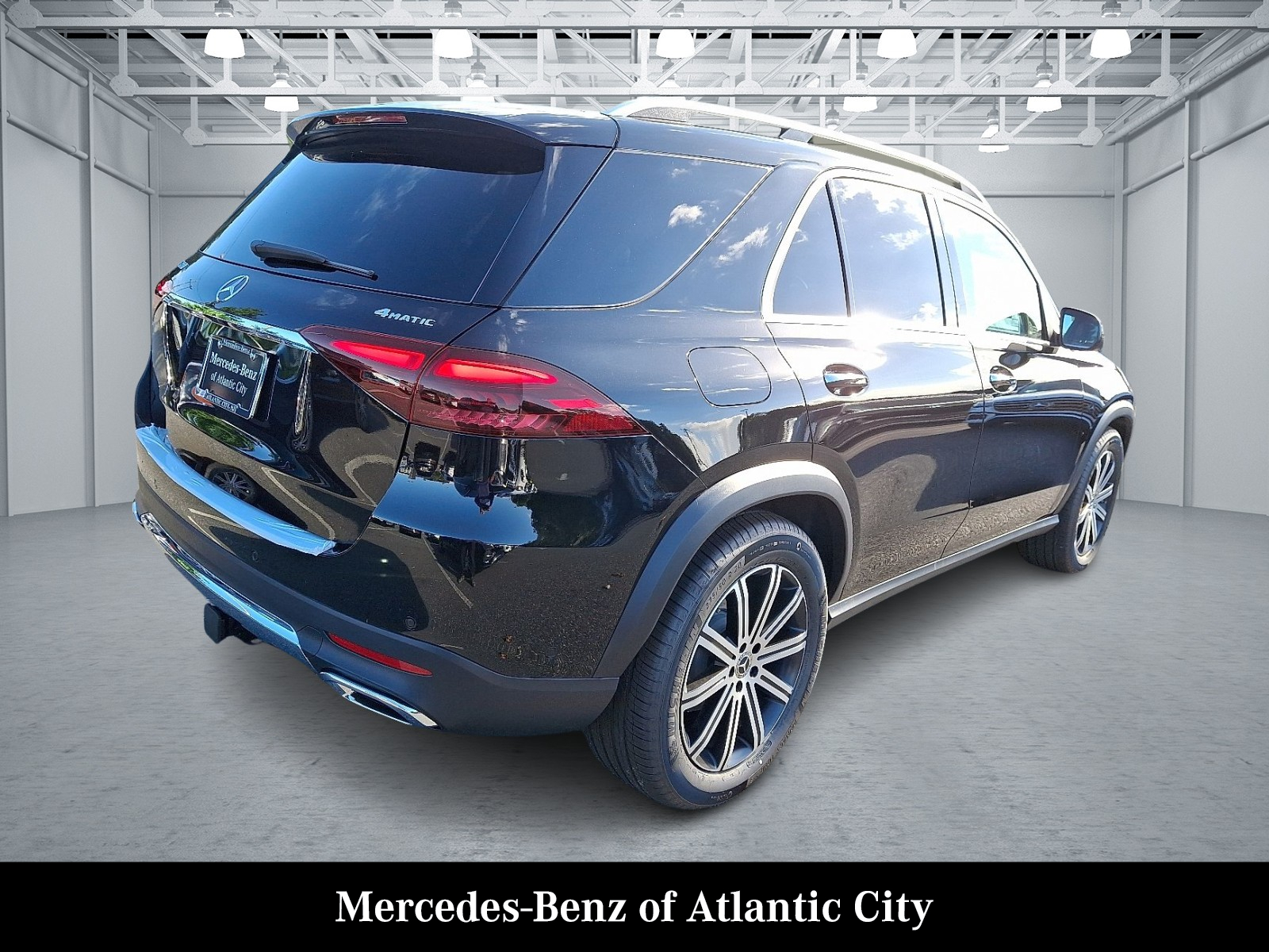 2026 Mercedes Benz GLE 350 4MATIC photo 4
