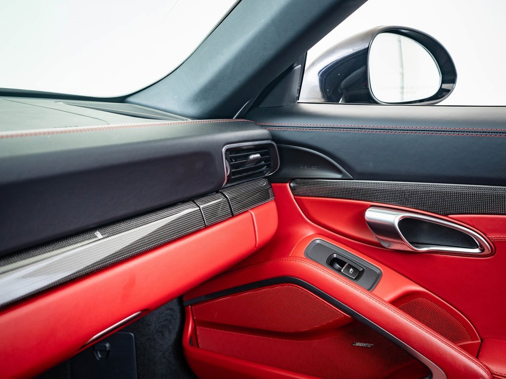 2015 Porsche 911 Turbo S photo 29