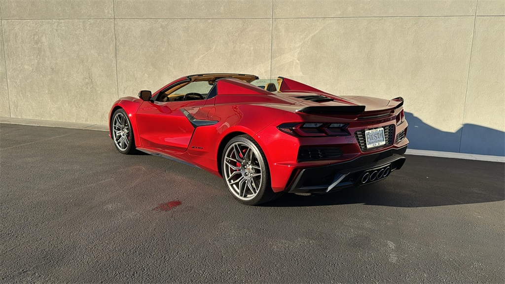 2025 Chevrolet Corvette Z06 3LZ photo 4