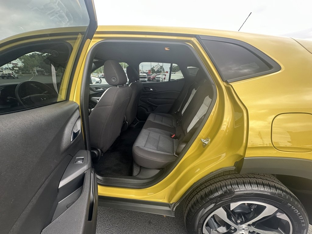 Used 2024 Nitro Yellow Metallic Chevrolet 1RS image 13