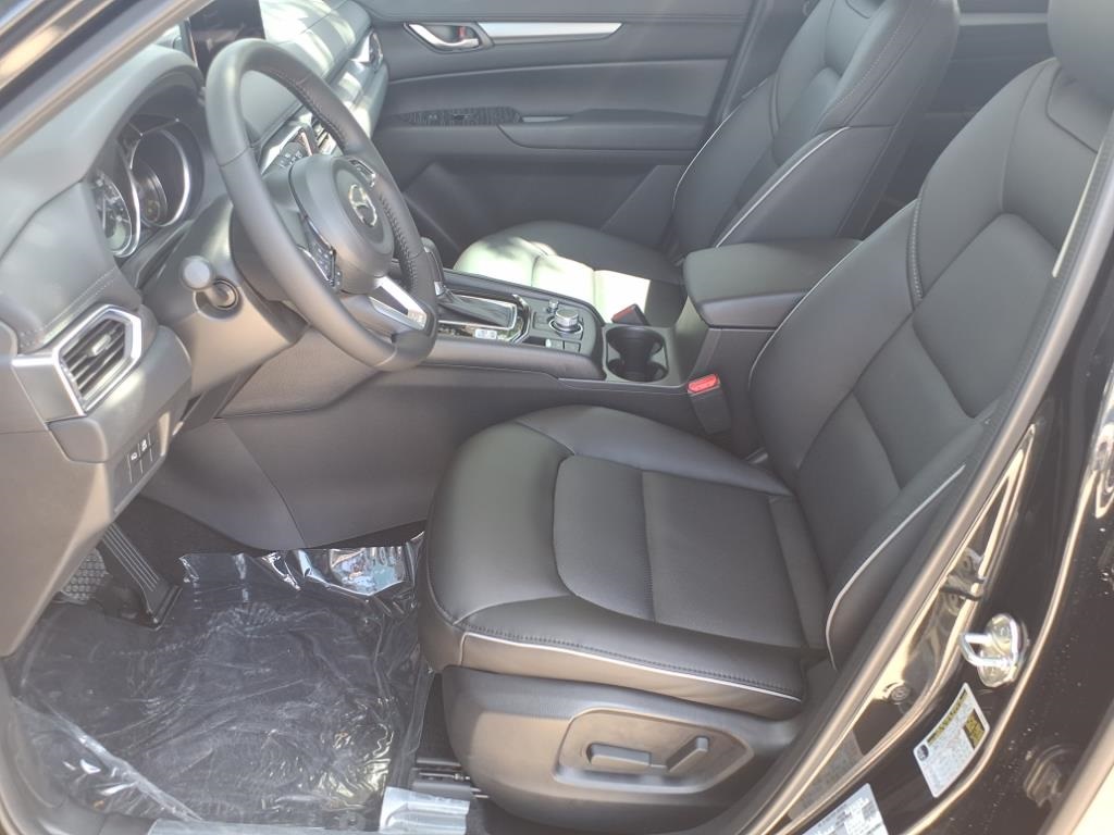 2025 Mazda CX-5 2.5 Select photo 14