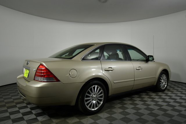 2005 Mercury Montego Premier photo 9