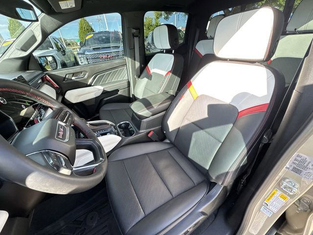 2024 Gmc Canyon AT4X photo 17