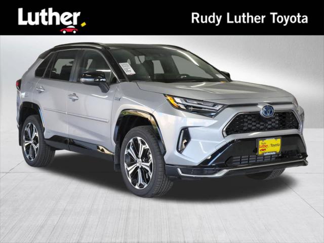 2024 Toyota RAV4 XSE's photo