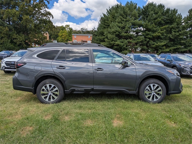 2025 Subaru Outback Premium photo 3