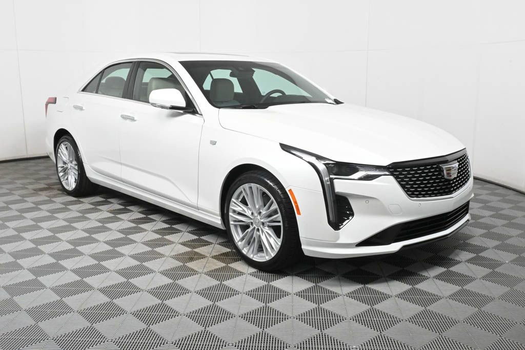 2025 Cadillac CT4