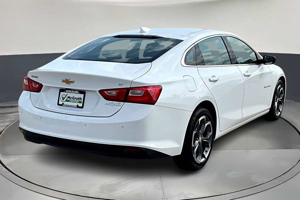 2024 Chevrolet Malibu 1LT photo 4
